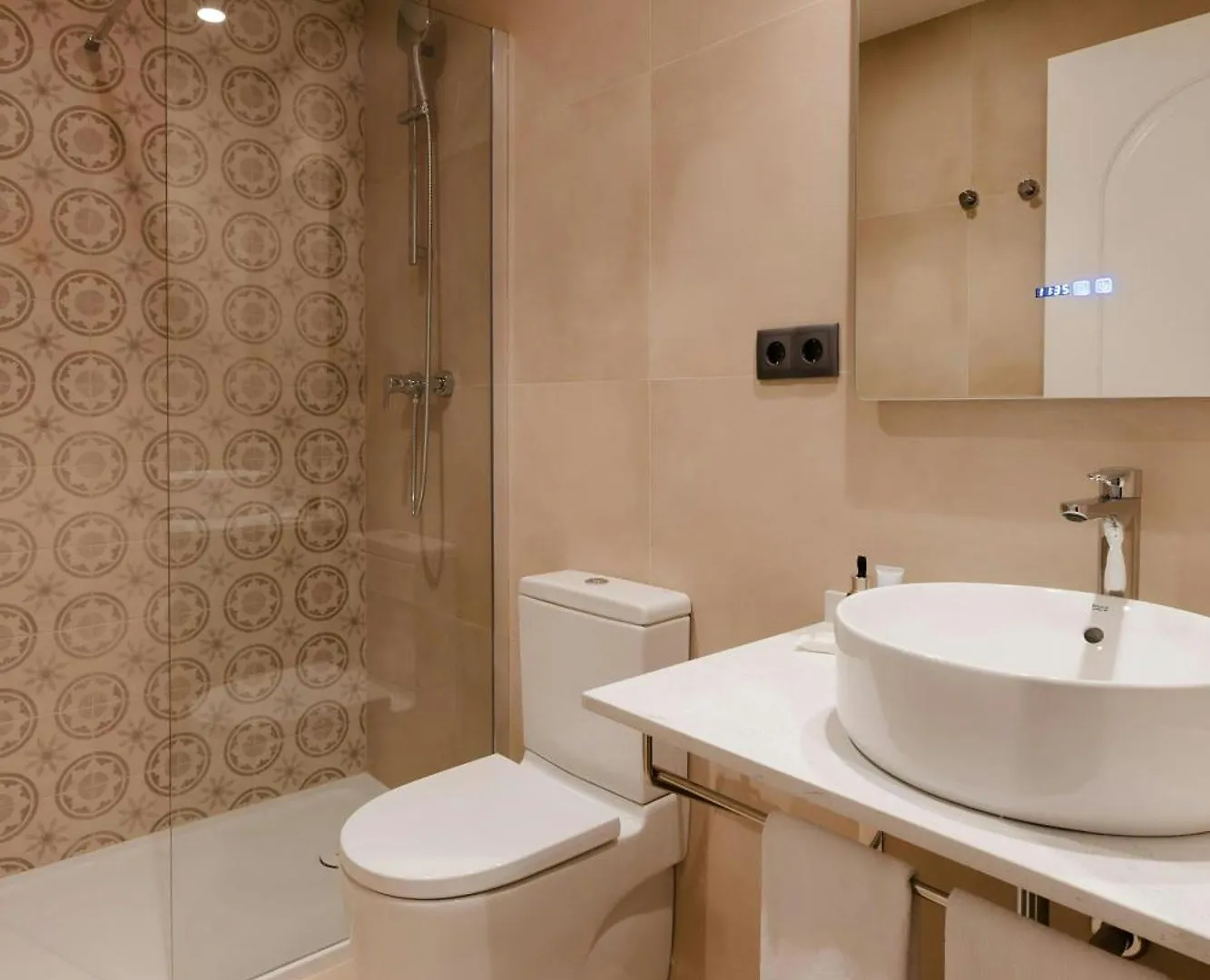 Los Arcos Hotel Gothic Quarter, Sonder By Marriott Bonvoy Barcelona